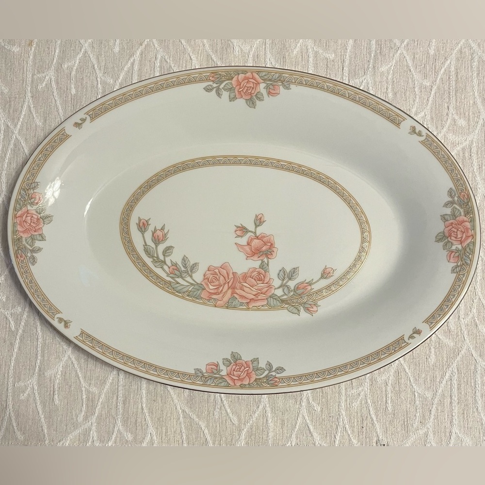 Vintage Crown Ming Fine China Christina large serving platter